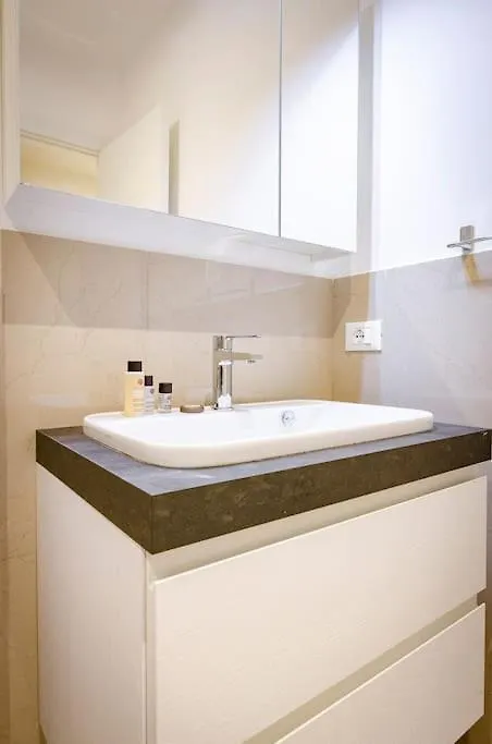 Apartment Toro Elegant Studio, In The Heart Of The City Bologna